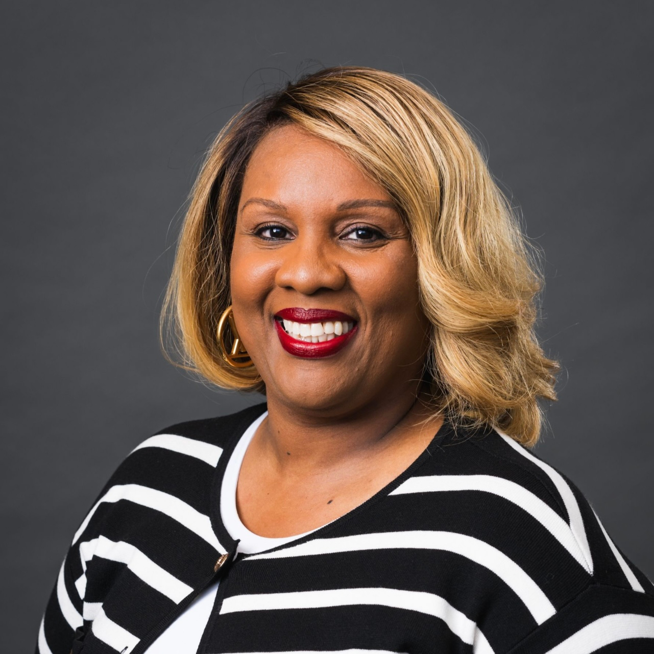 DR. RONDREA DANIELLE MATHIS
